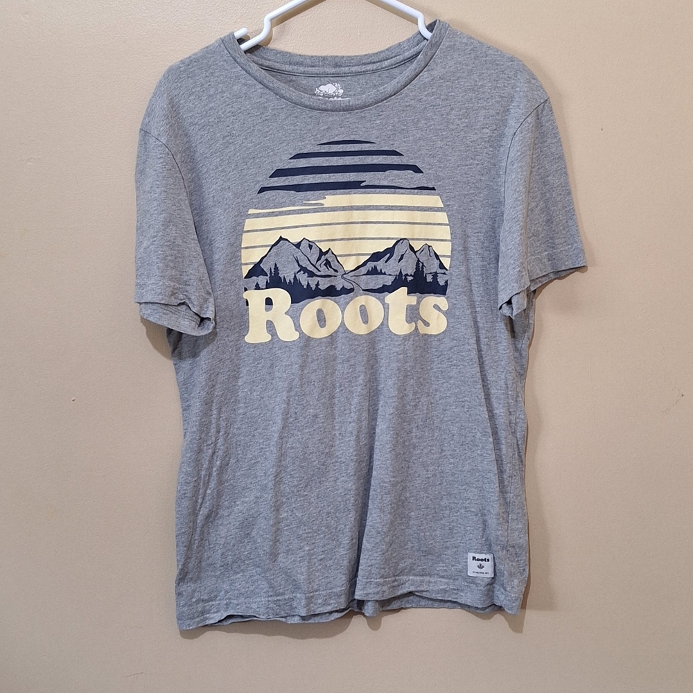 Roots Tshirt